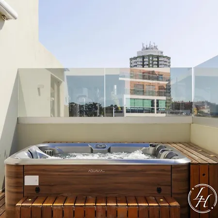 Casa Serena - Luxury - Jacuzzi - Pool & Garden Портиман