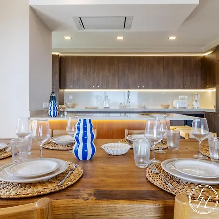 Casa Serena - Luxury - Jacuzzi - Pool & Garden * Портиман