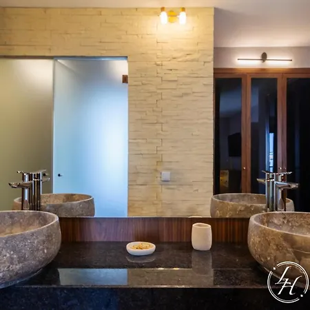 Casa Serena - Luxury - Jacuzzi - Pool & Garden Appartement Portimão